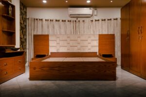 Oak Storage